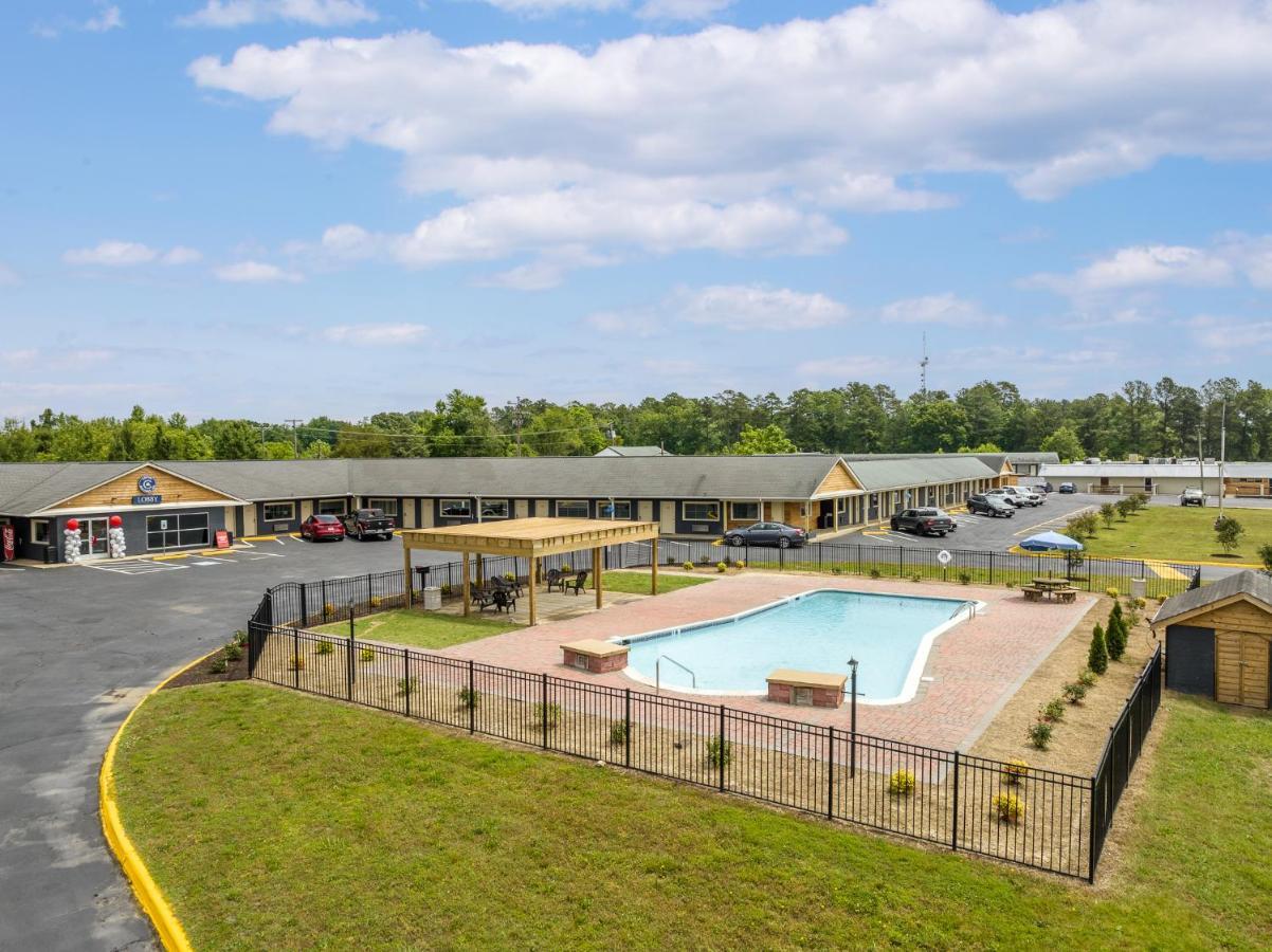 Crewe Boutique Inn Exterior photo